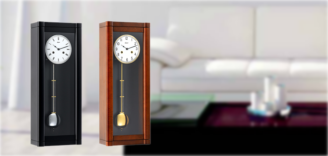イタリア・ピロンディー二社のオリジナル木製インテリア掛け時計。
